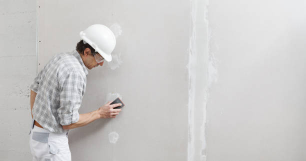 Wallpaper Removal and Painting in Oakville, CT